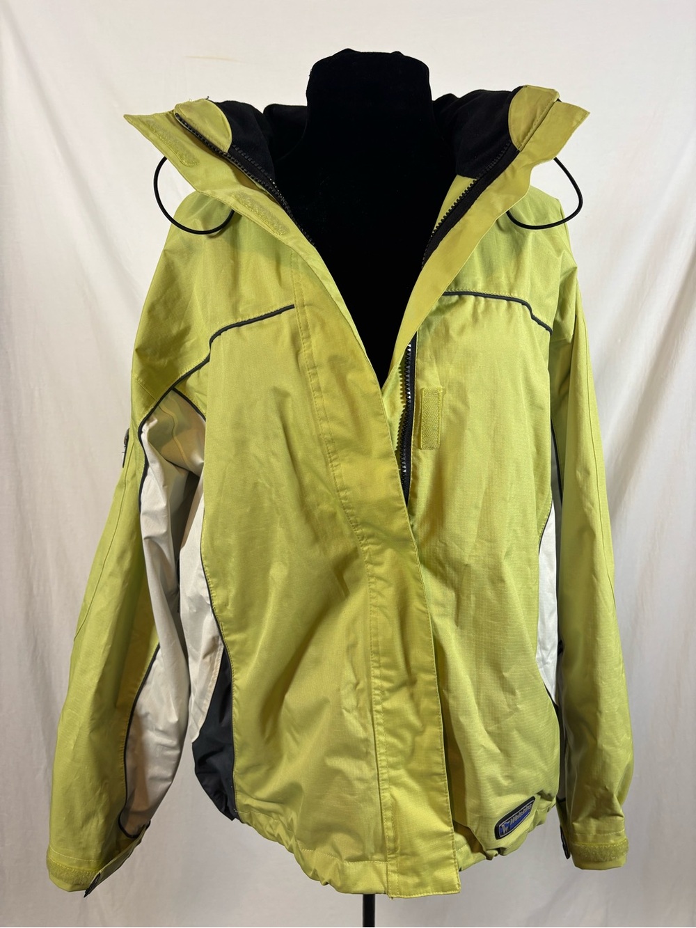 WetSkins Womens Waterproof Rain Jacket XL Chartreuse Gorpcore Y2K Hiking Outdoor